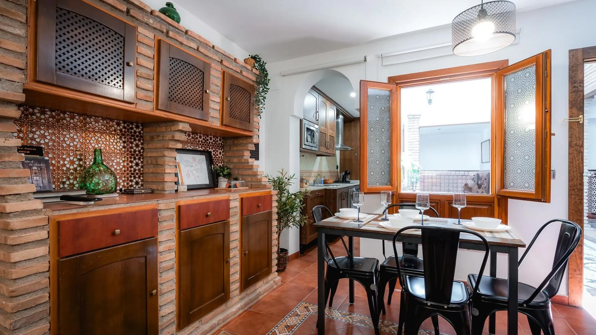Qh Santa Ana Apartment Granada Spain